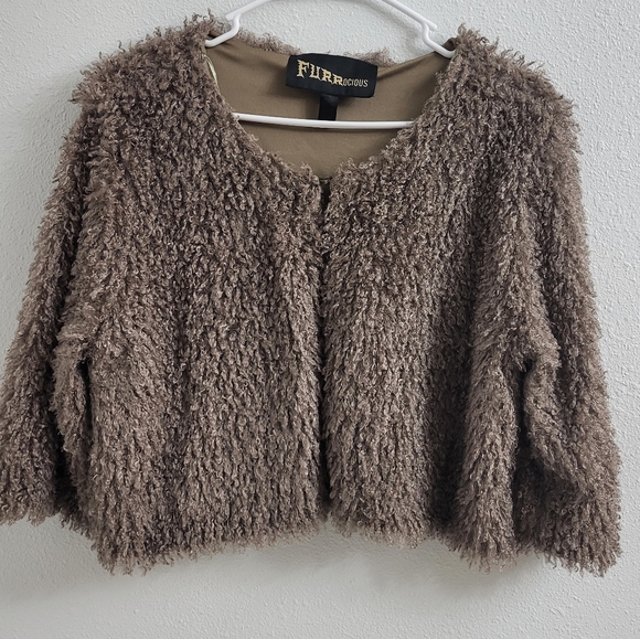 Furrocious Faux Fur Crop Cardigan - Picture 3 of 6